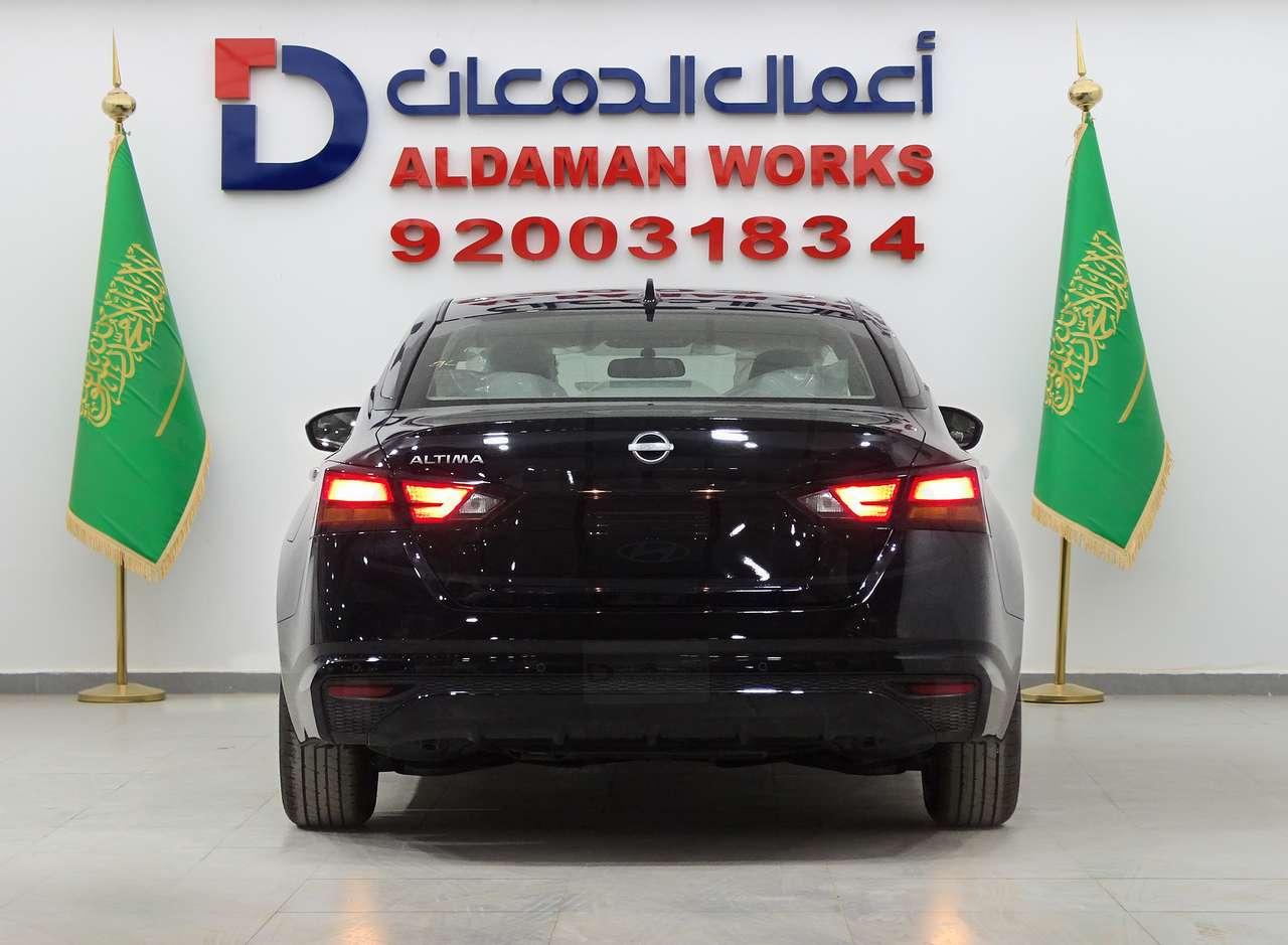 نيسان التيما S- 2.5 ستاندر 2025